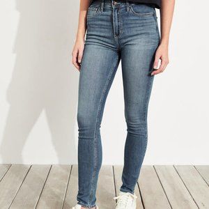 Super soft High rise Hollister jeans size 5S